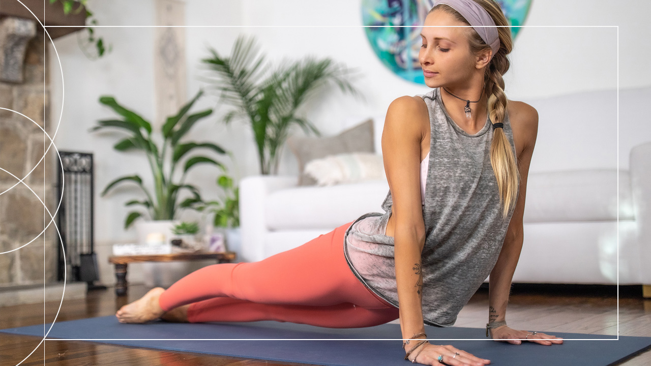 Juliana Spicoluk from Boho Beautiful teaches a free Vinyasa Full Body Yoga Class to deepen your connection between body and mind.
