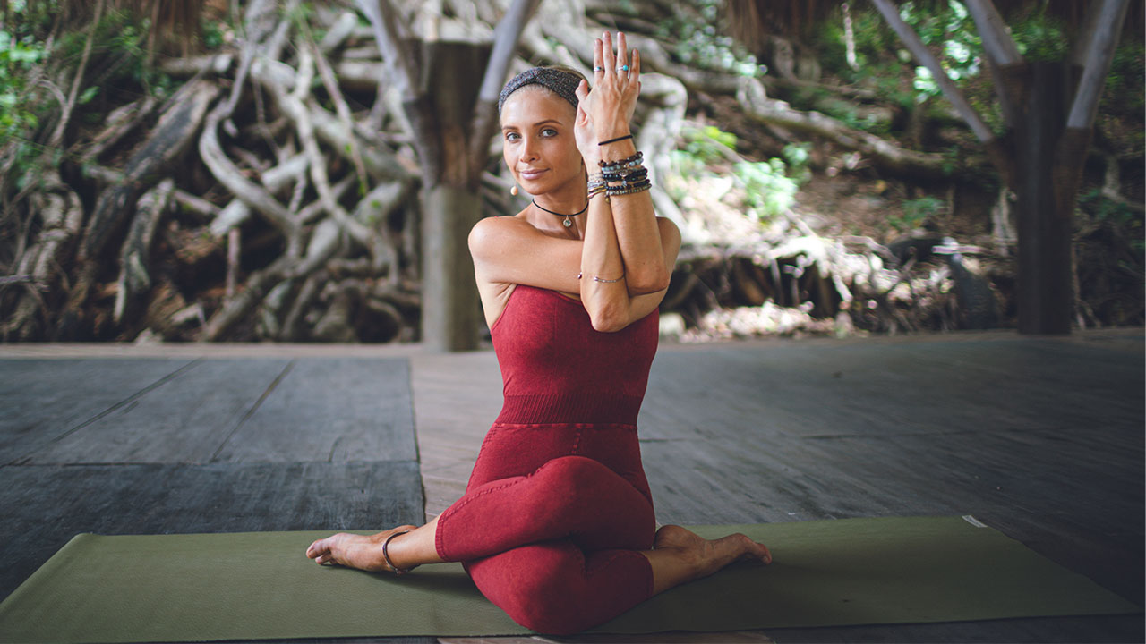 67. BOHO BEAUTIFUL: Yoga, Spiritual Awakening, Connecting to the